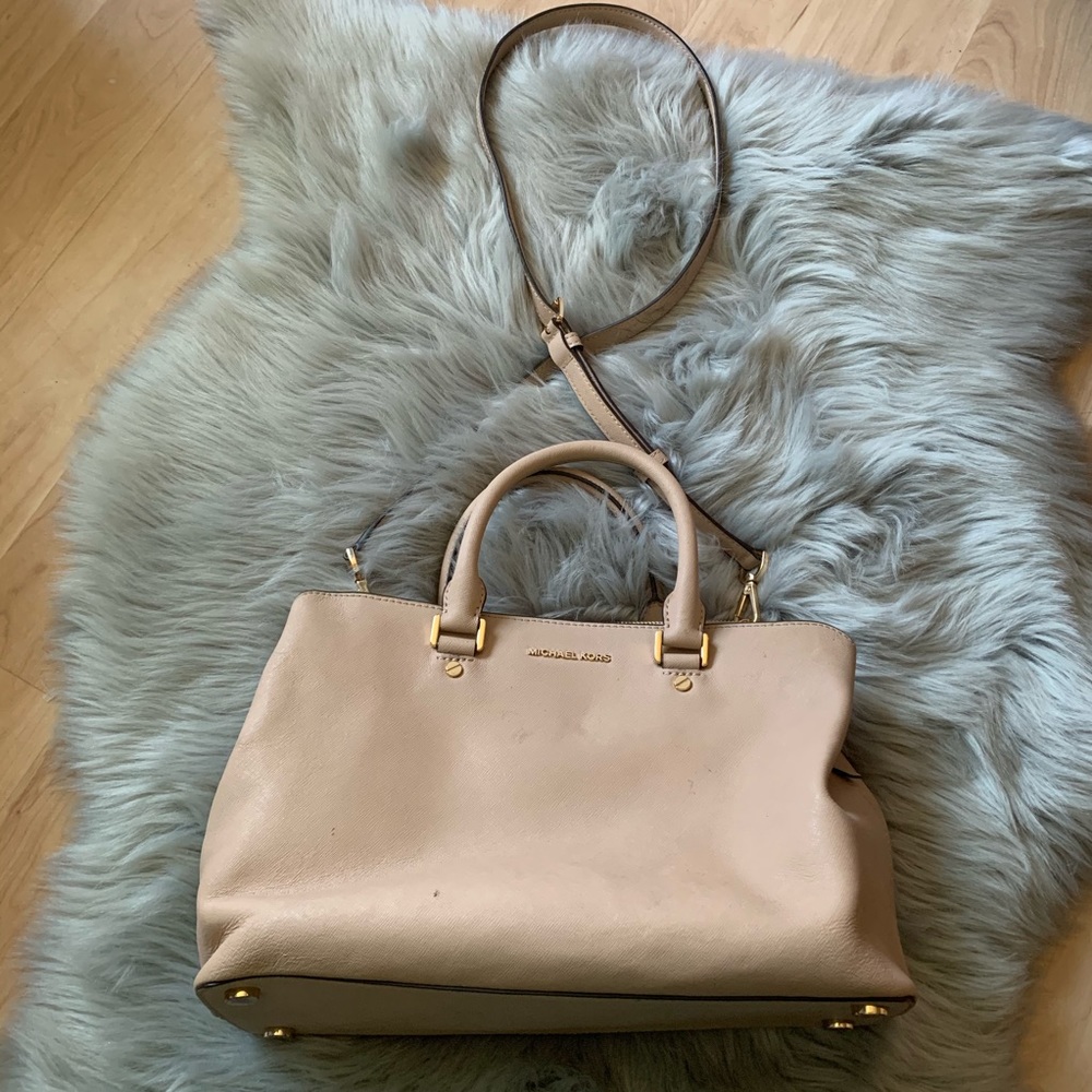 MICHAEL KORS savanna crossbody purse
